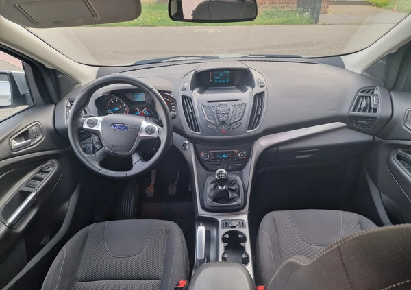 Ford Kuga cena 58056 przebieg: 182033, rok produkcji 2015 z Woźniki małe 704